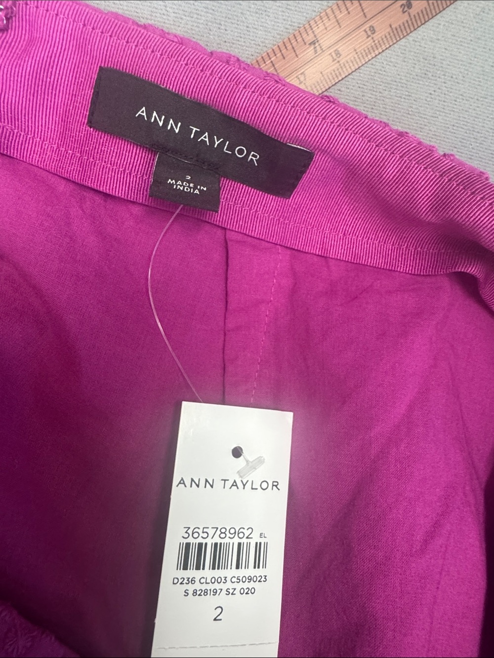 Ann Taylor pink skirt - Picture 4 of 5